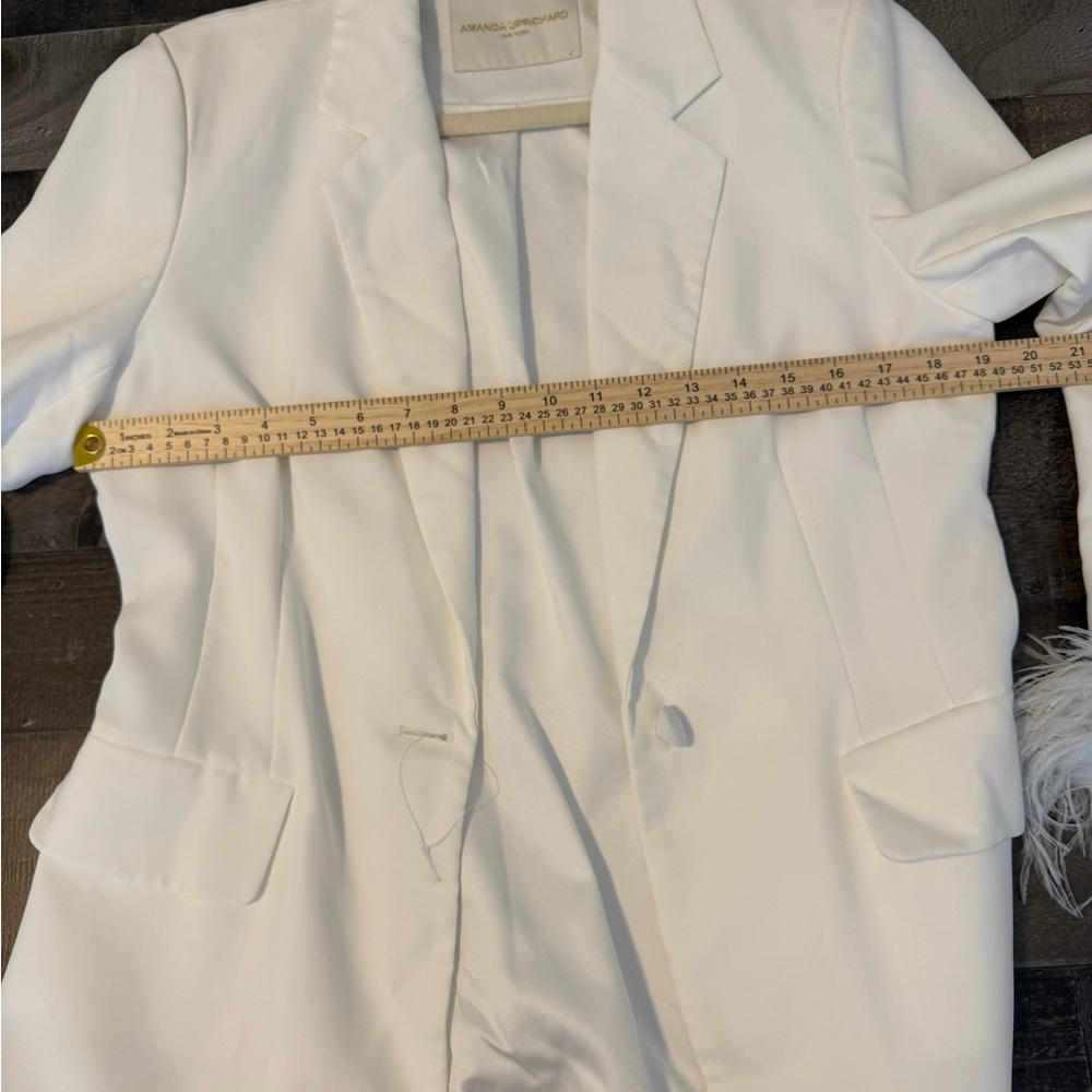 Amanda Uprichard Herald Feather Blazer Bridal Jacket Feather Cuff Party NWOT M - Picture 7 of 7